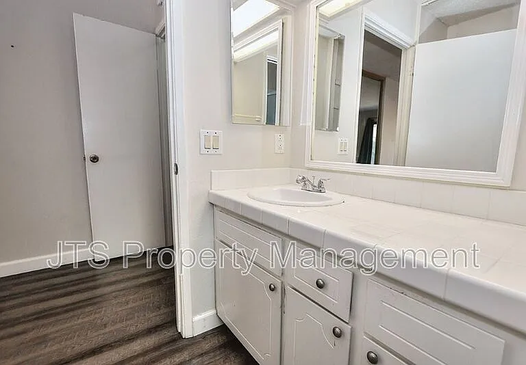 5748 Muldrow Rd — Photo 39