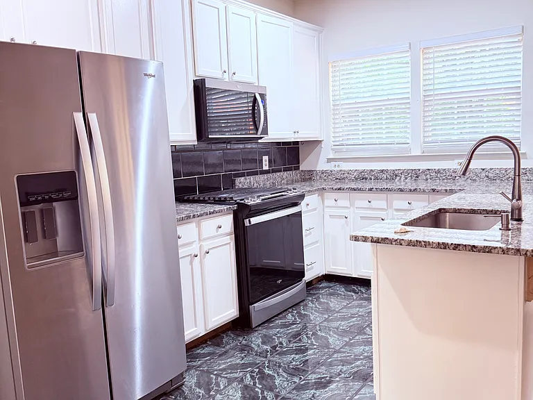 5944 Raina Dr — Photo 3