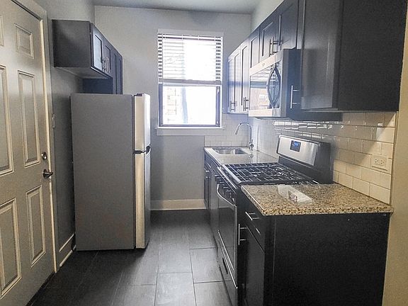 2nd image of 5527 S Everett Ave #5531-3N
