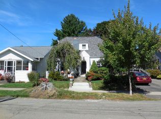 205 E Valley St, Endicott, NY 13760