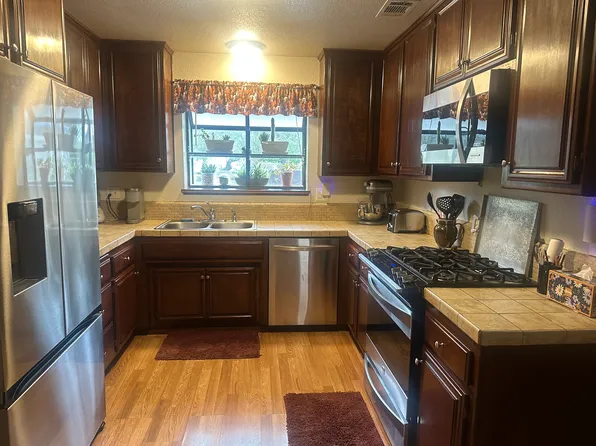 5880 Tudor Way, Loomis, CA 95650