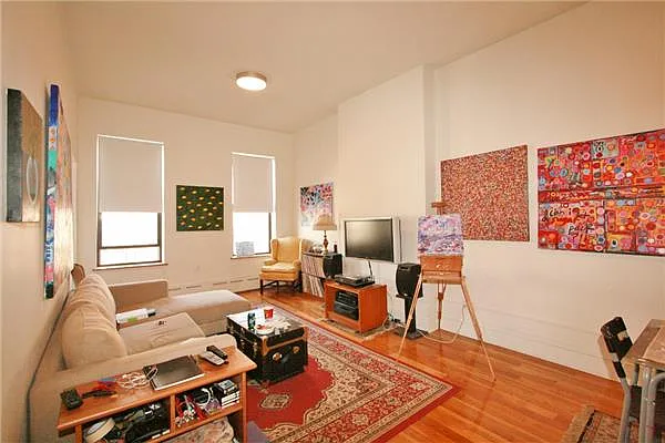 Rented by R New York | media 43