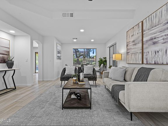 3rd image of 5208 W CAMPO BELLO Drive