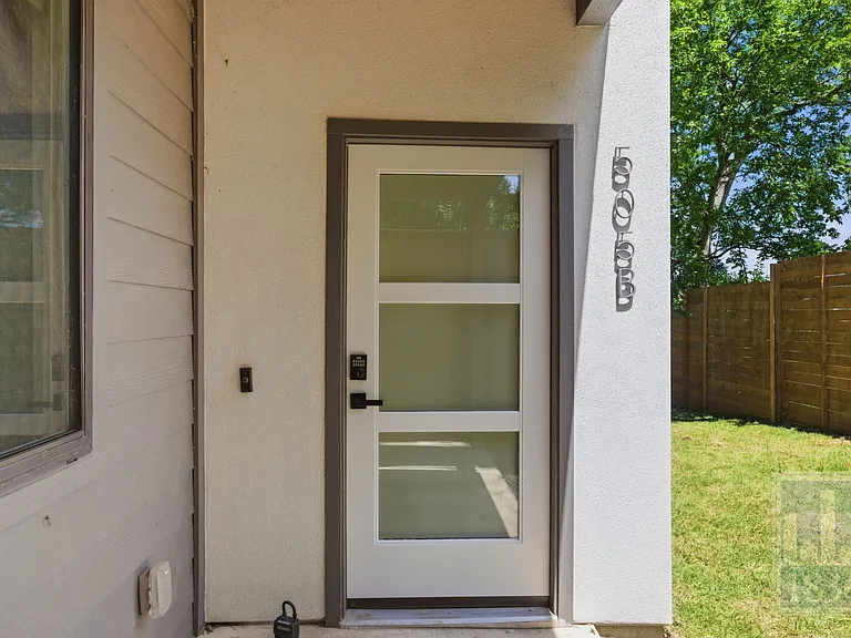505 Thelma Dr #B — Photo 29