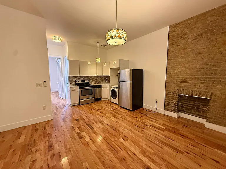 68 Hancock St #2 — Photo 2