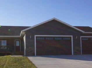 7430 Castlewood Dr, Summerset, SD 57718