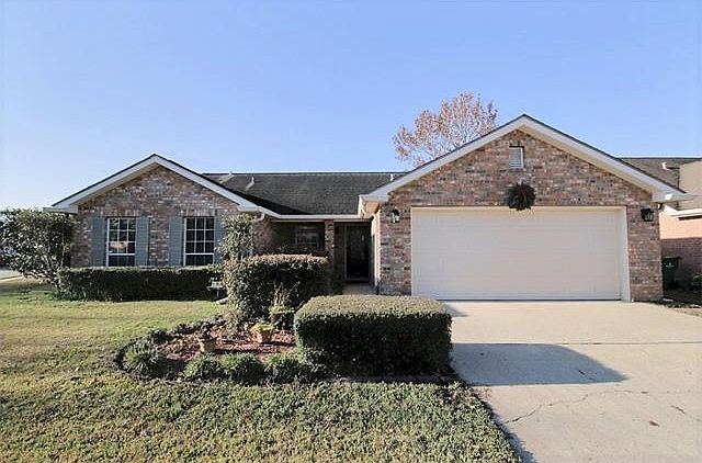 1st image of 68 Oakley Dr
