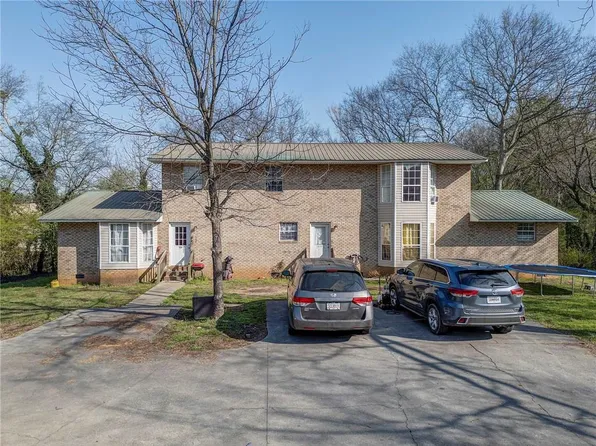 305 N Henderson Bend Rd NW, Calhoun, GA 30701