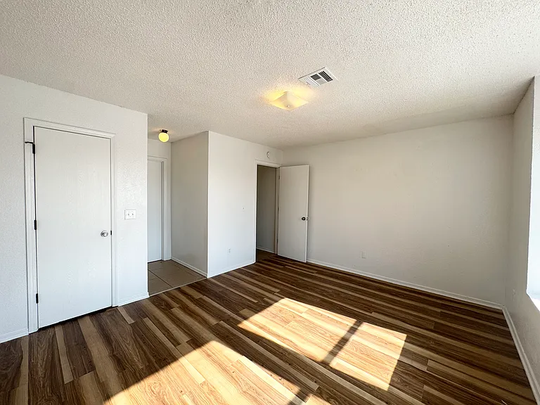 339 NW 119th St #339 — Photo 28