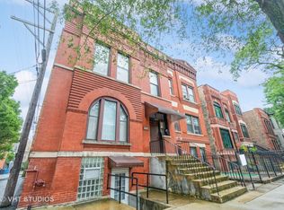 1217 W Flournoy St, Chicago, IL 60607