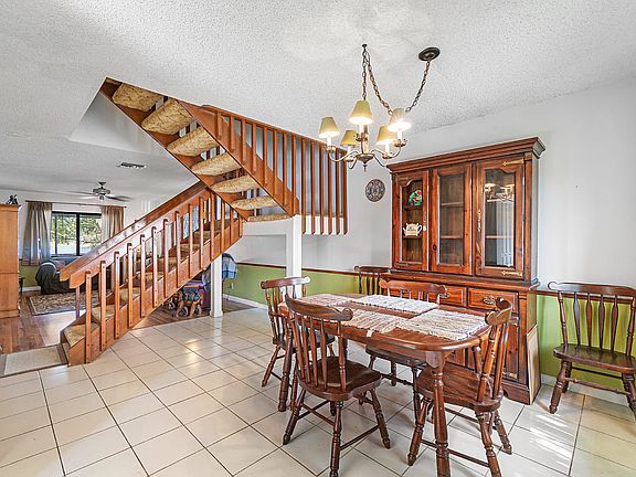 5th image of 5321 Tennis Ln