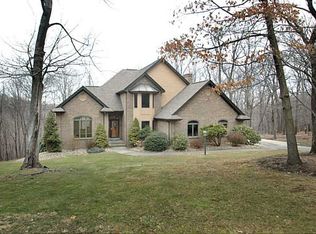 1803 Ridge Rd, Jeannette, PA 15644