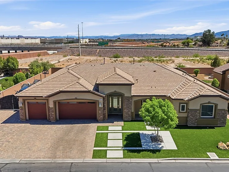 3922 Jacob Lake Cir — Photo 71