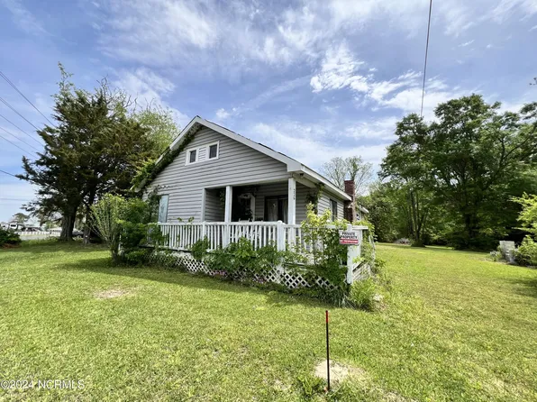 226 Fulcher Landing Road, Sneads Ferry, NC 28460