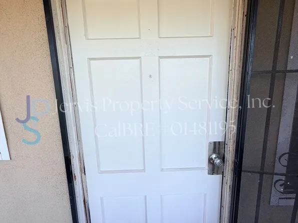 7018 Stafford Ave, Huntington Park, CA