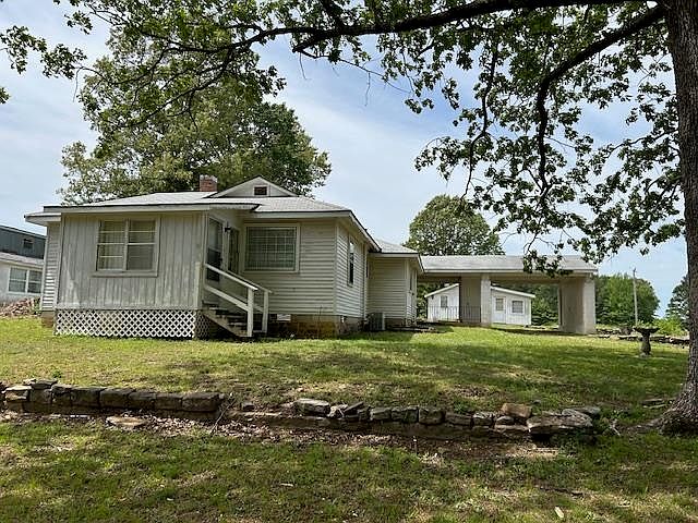1st image of 937 Pin Oak Ln
