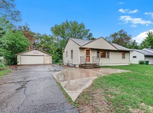 11324 Quinn St NW, Coon Rapids, MN 55433