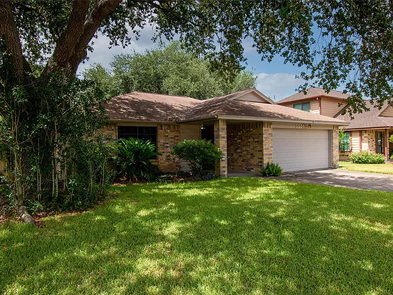 1009 Wildwood Dr — Photo 15