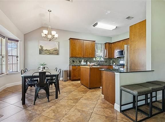 5th image of 56 Shearwater Dr