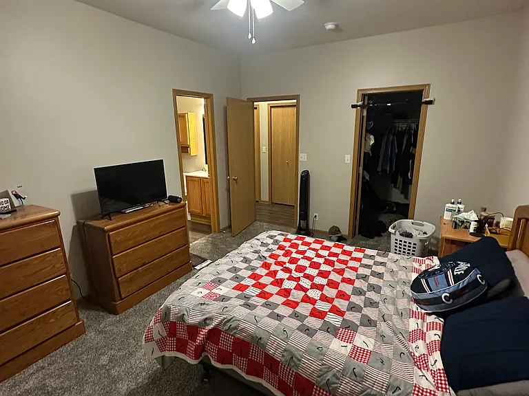 2815 Heathrow Dr #73 — Photo 10