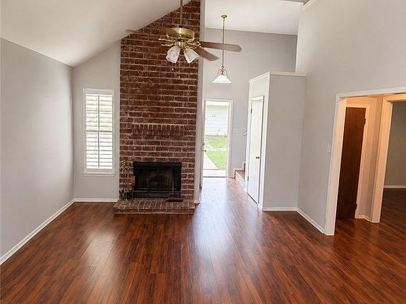 4th image of 7202 Mansions Dr Unit C2