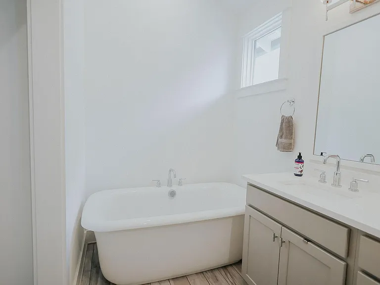 1107A Boscobel St — Photo 17