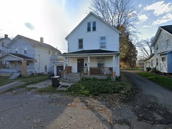 2610 10th St SW, Canton, OH 44710