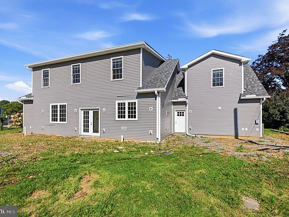 5th image of 516 Brookview Rd