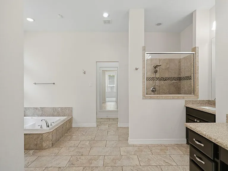 28211 Hidden Brook Ln — Photo 23