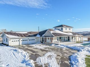 3014 Fieldcrest Dr, Missouri Valley, IA 51555