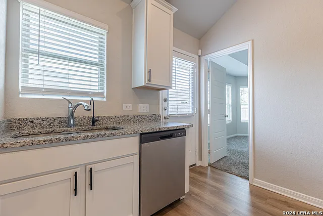 6418 Willow Point Blvd — Photo 11