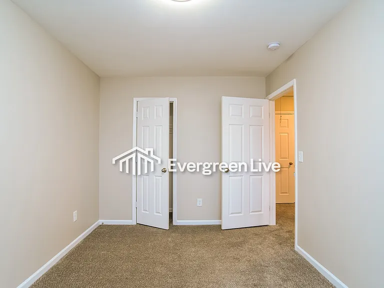 5735 Joshua Ln — Photo 10