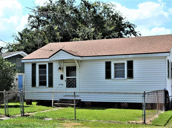 1710 S Iberia St, New Iberia, LA 70560