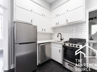 4324 N Milwaukee Ave #2F, Chicago, IL 60641