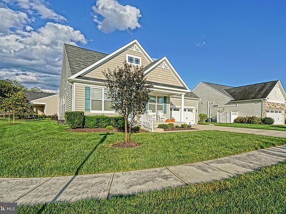 3rd image of 32349 Preserve Dr
