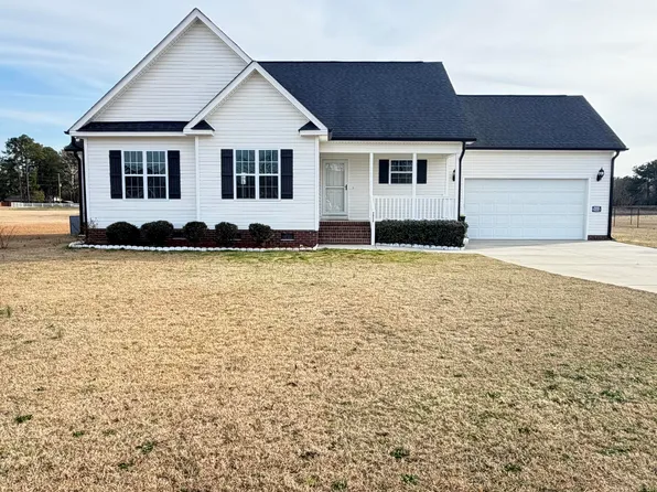 3639 Lori Ann Rd, Bailey, NC 27807