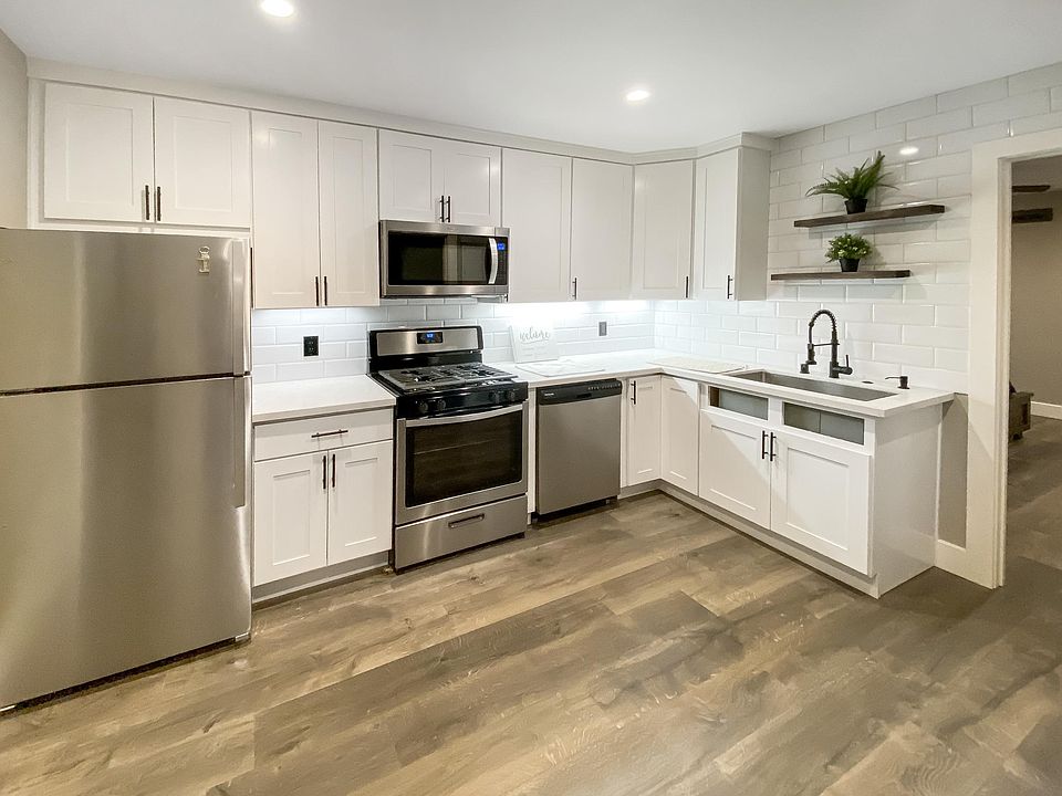 1st image of 1459 E San Fernando St #1