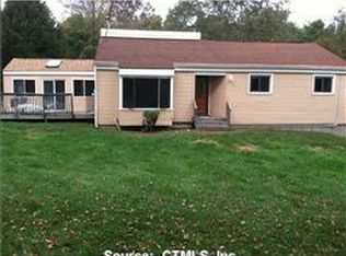 226 Middletown Rd, Colchester, CT 06415