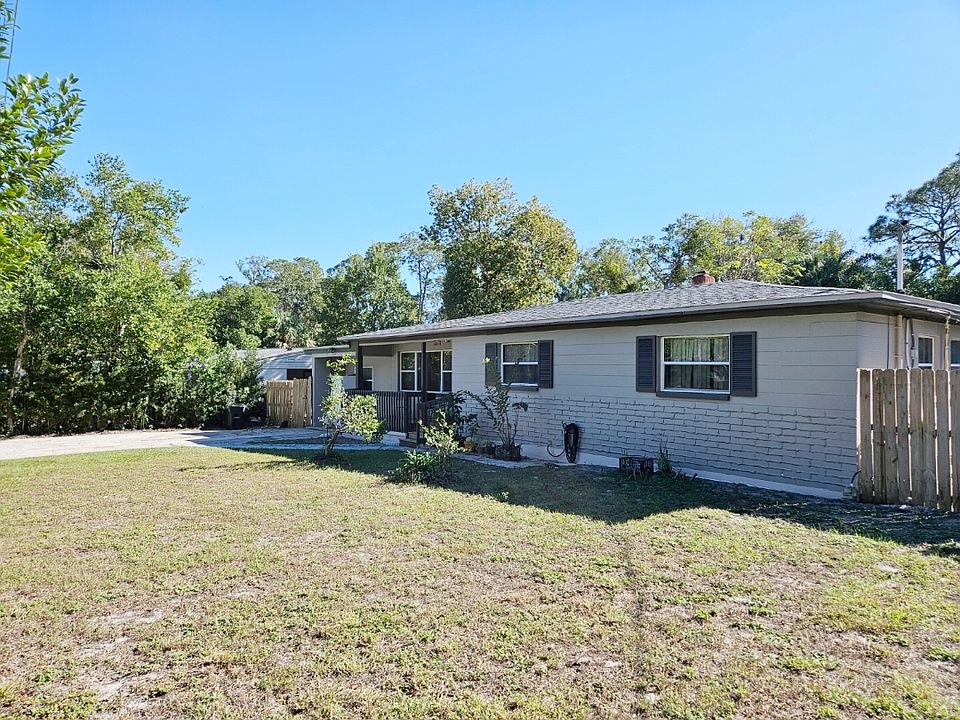 1st image of 201 Lake View Dr