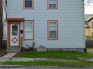 42 1st St, Hoosick Falls, NY 12090