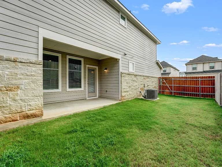 2505 Liam Aurora Ln — Photo 20