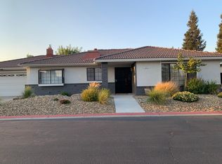938 E Goshen Ave, Fresno, CA