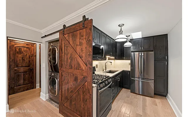 Rented by Douglas Elliman | media 40