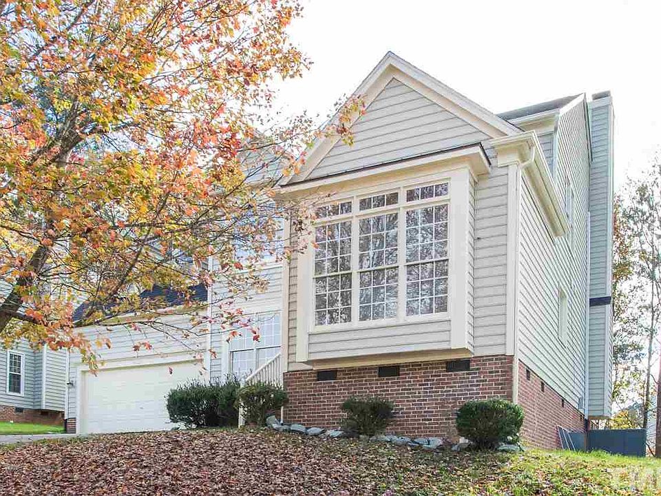 1st image of 5001 Bridgewood Dr