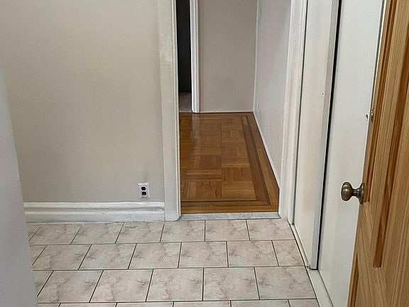 3rd image of 812 Revere Ave #3