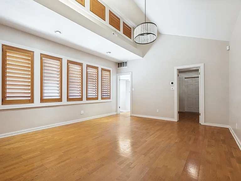 236 Castano Ave — Photo 15