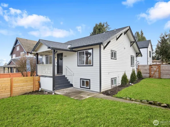 1703 NE 125th Street, Seattle, WA 98125