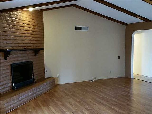 5th image of 10919 Sombra Verde Dr