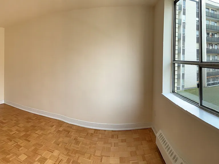 170 Dudley Ave — Photo 24