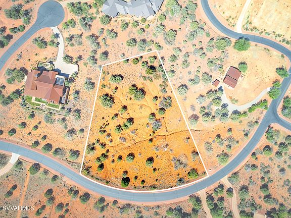 4th image of 110 Cross Creek Circle